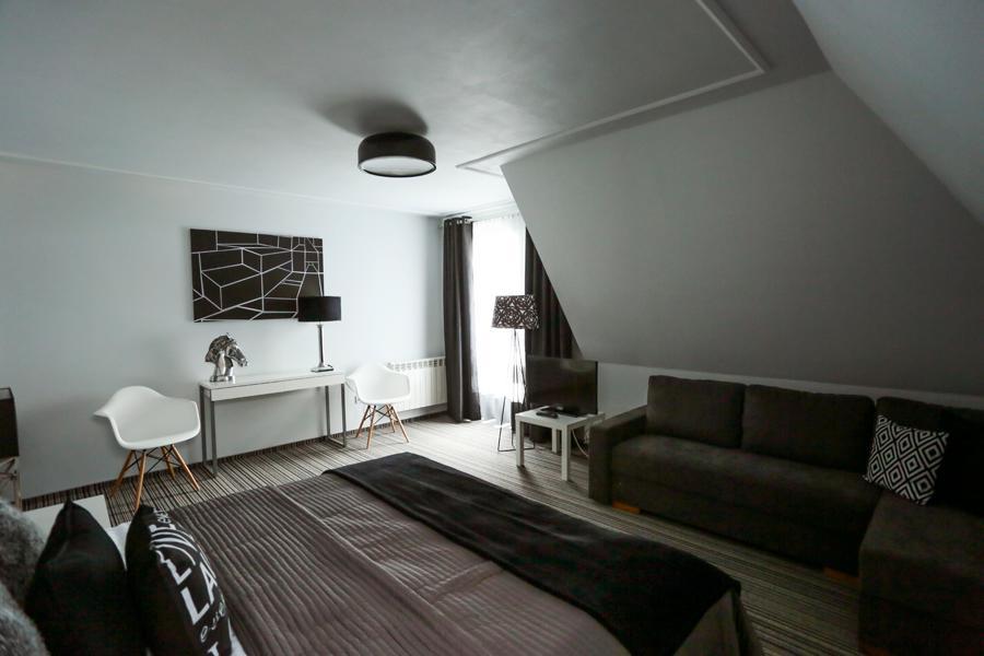 Prestige Bed & Breakfast Wierzchowisko Bagian luar foto